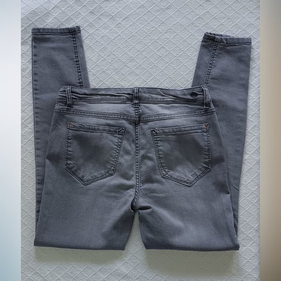 Kensie Jeans Effortless Ankle Mid-Rise Light Gray 8 - Picture 6 of 9